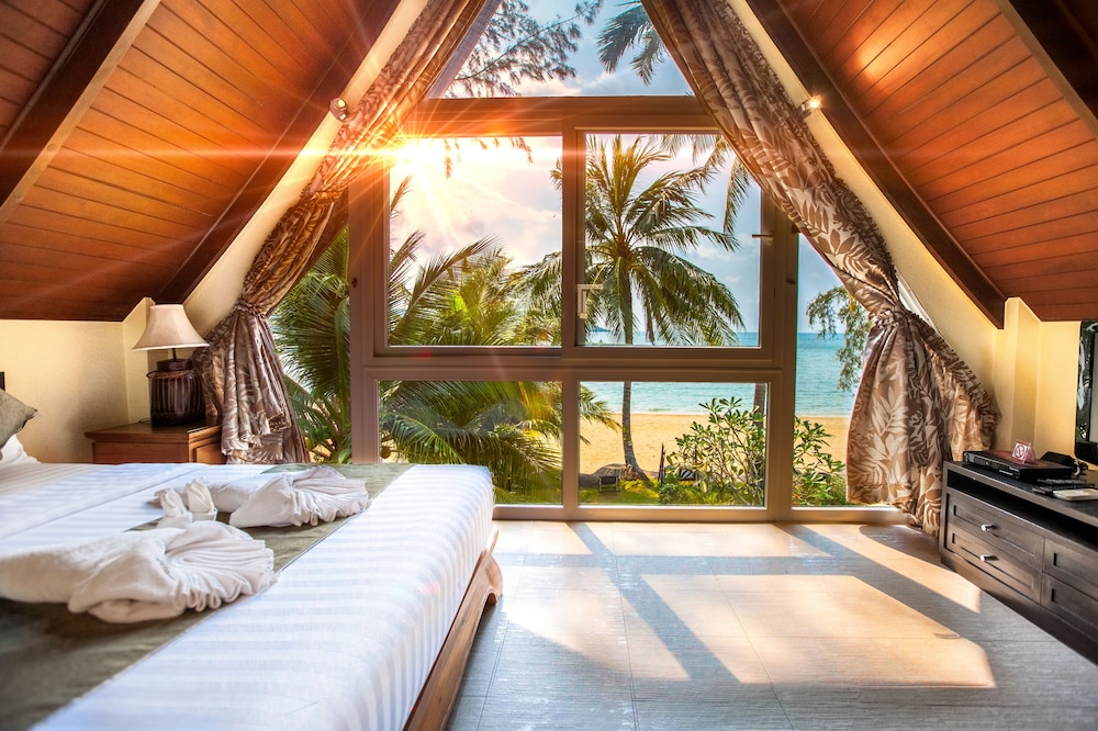 Little Sunshine Boutique Beach Resort & Spa 16/46