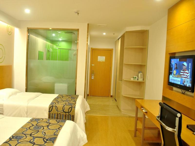 GreenTree Inn Chizhou High-Speed Railway Station Hotel 43/44