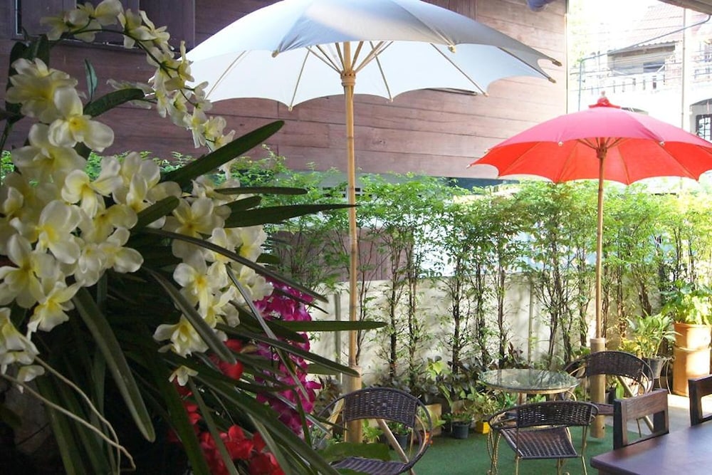Noble Tarntong Boutique Hotel 53/60