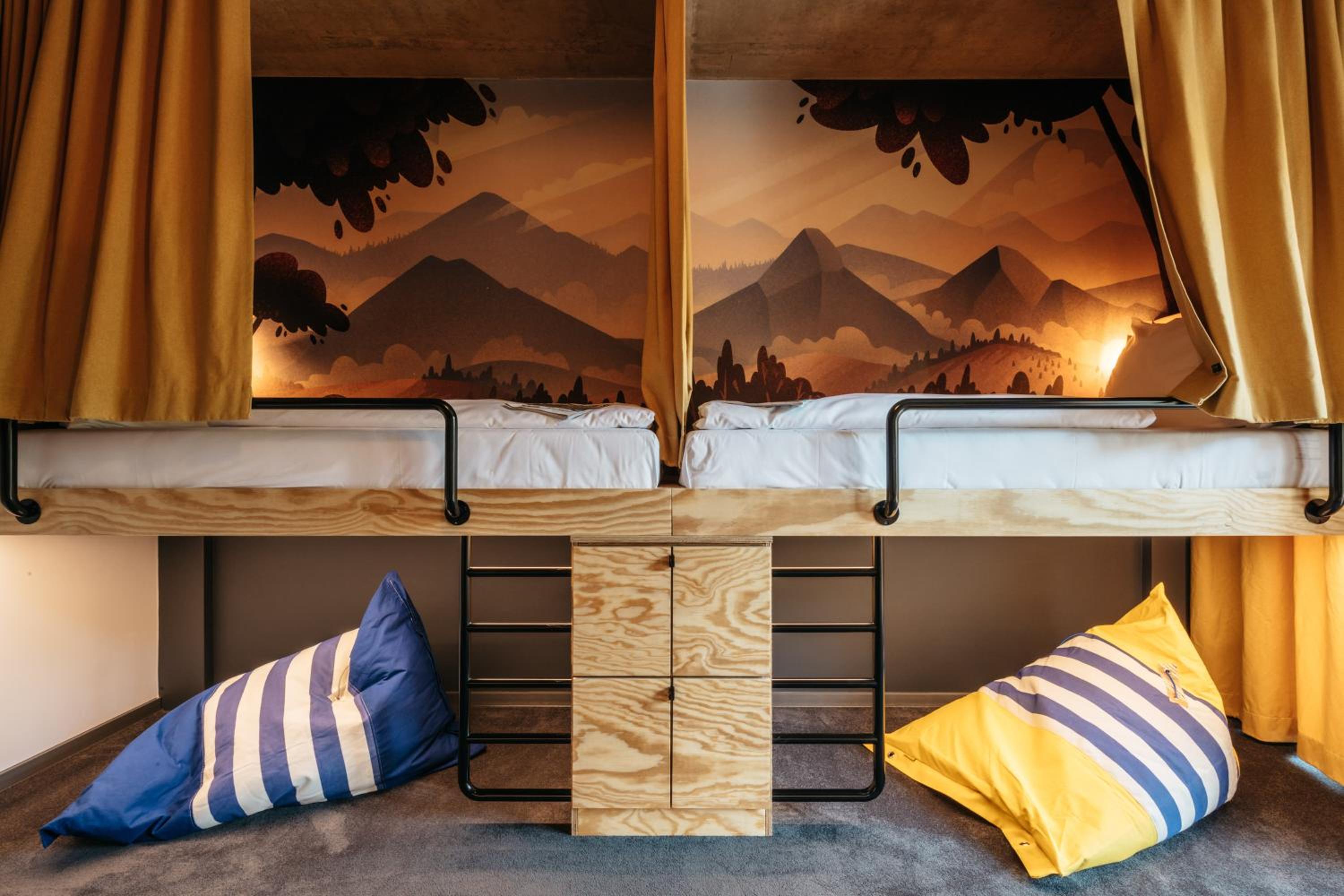 Friends and 4 Single Beds