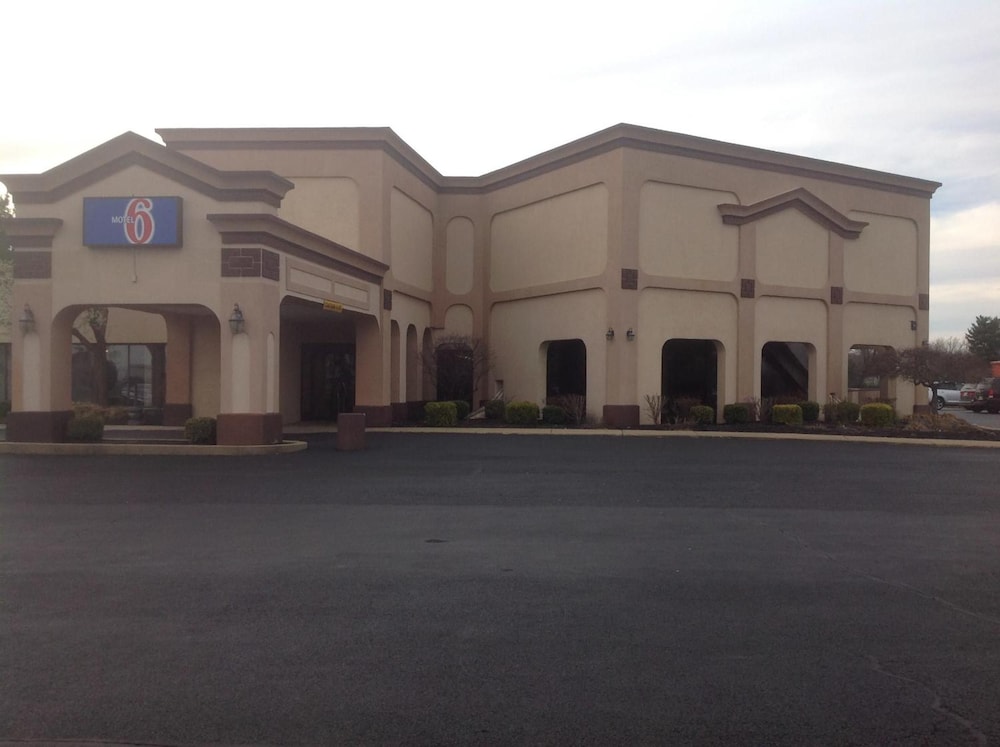 Motel6 Philadelphia, PA - Northeast 4/67