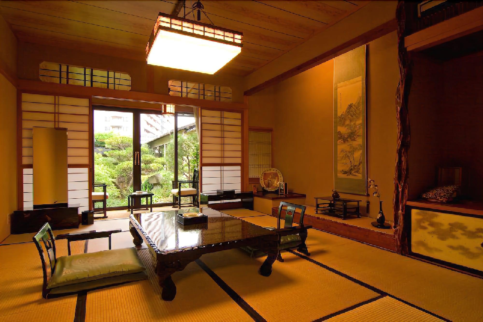 RYOTEI TAKANO 8/15