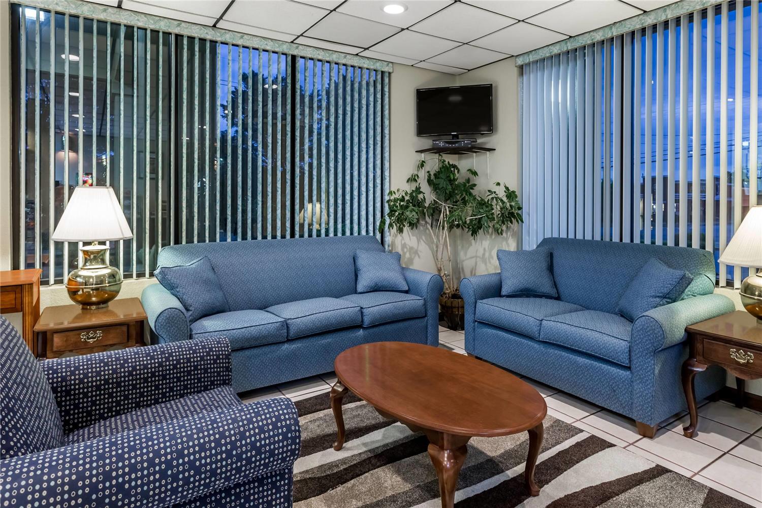 Days Inn by Wyndham Elberton 4/6