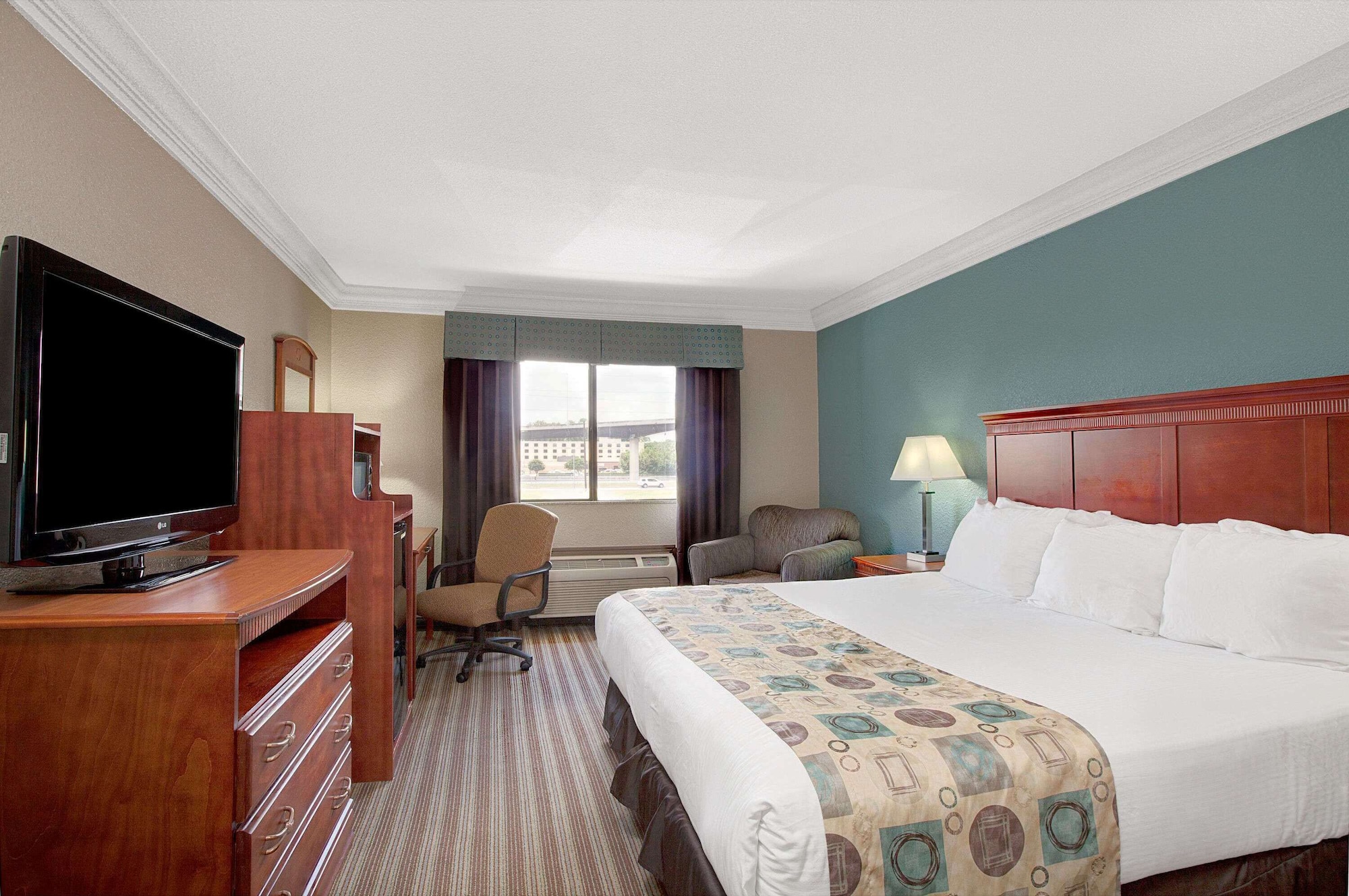 Studio, Suite, King Bed