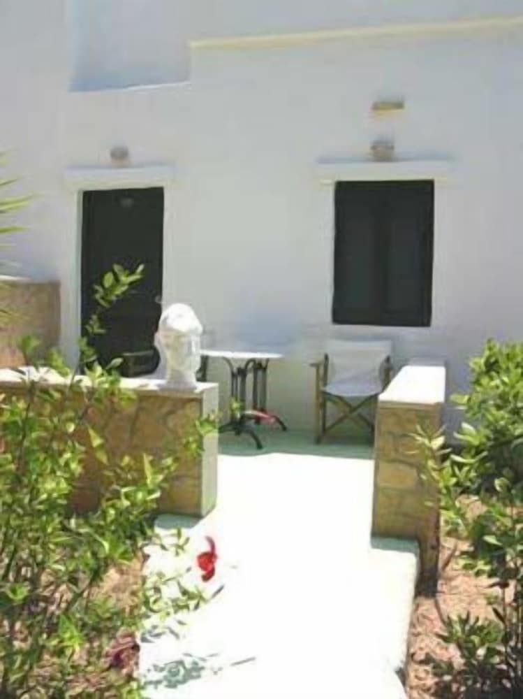 Finiki View Hotel Apartments 32/50