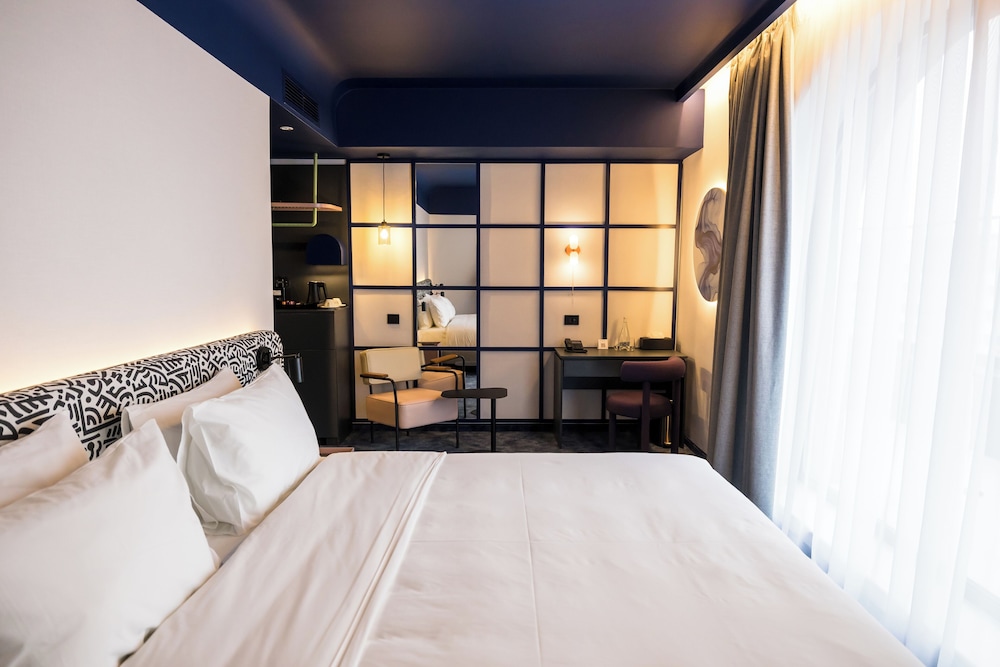 Mercure Bucharest Cantemir 3/26