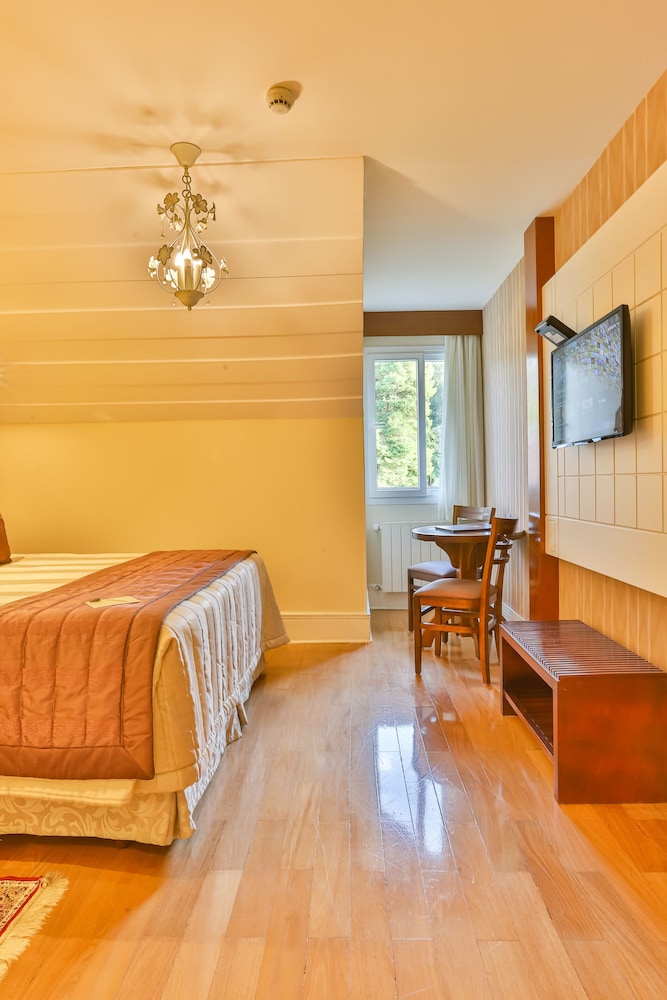 Carballo Hotel and SPA 24/70