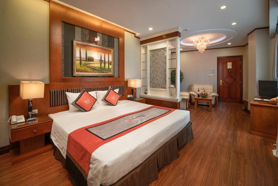 Suite, Double Bed