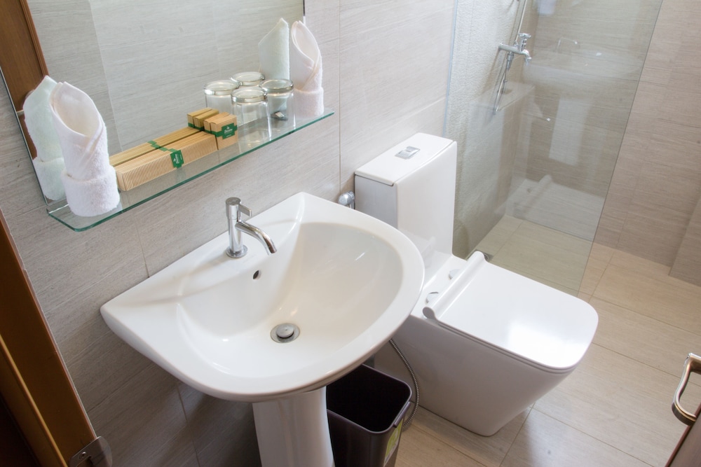Sheridan Boutique Hotel 35/36