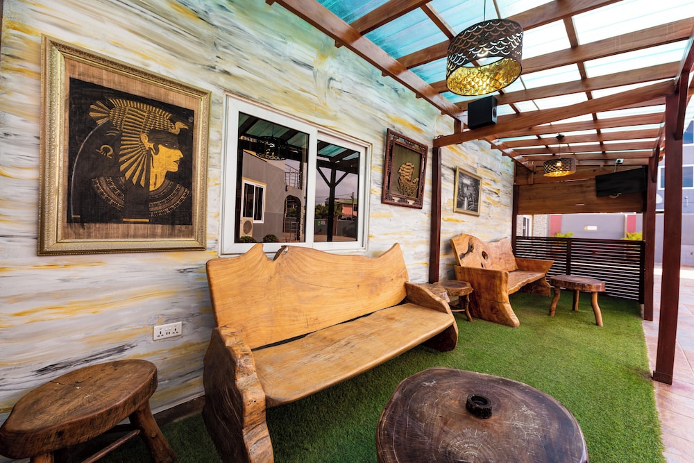 Bays Luxury Lodge 11/50
