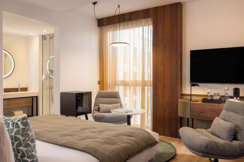 Hotel 56 Bordeaux - Handwritten Collection 19/62