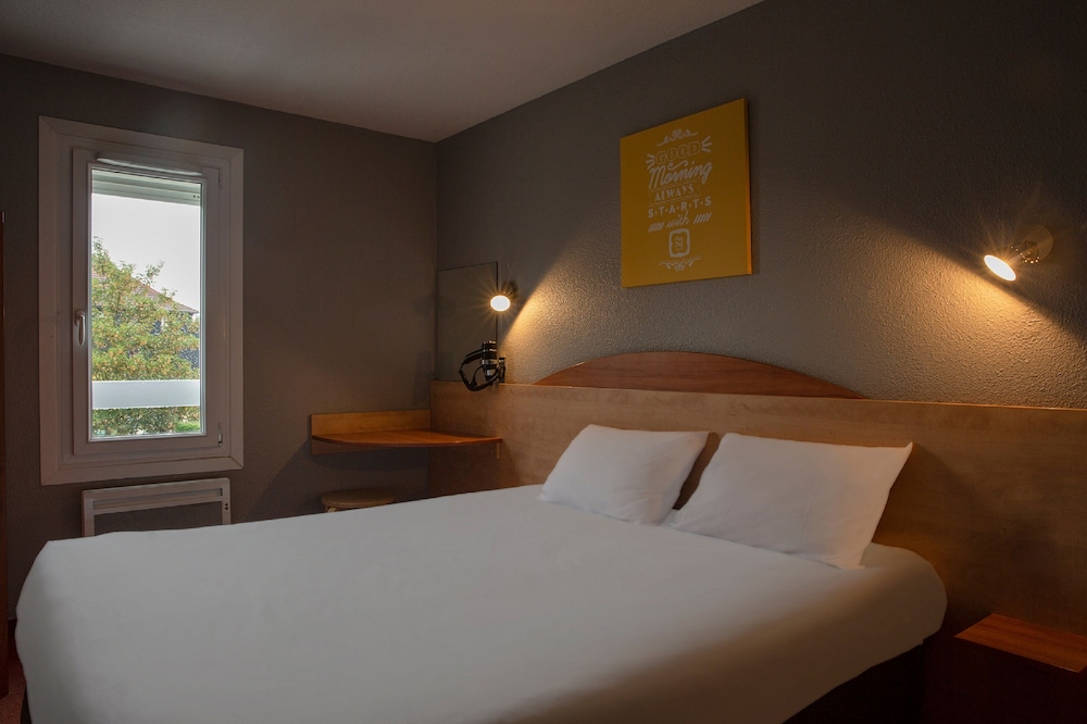 KYRIAD DIRECT Orleans - La Chapelle St Mesmin 18/57
