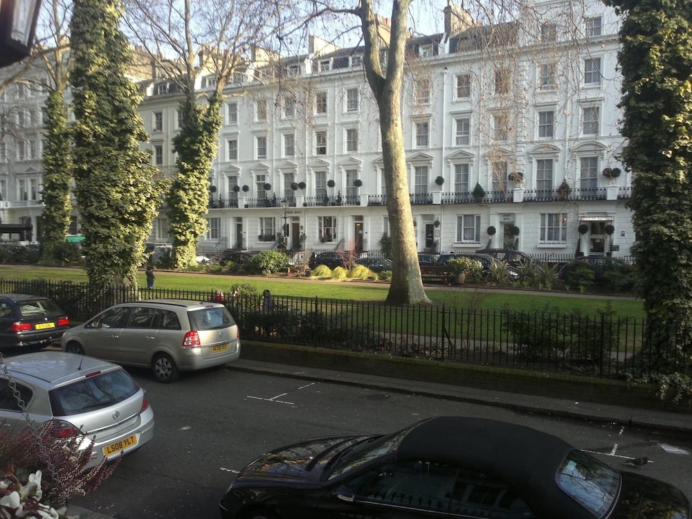 Norfolk Inn Paddington Hotel 50/50