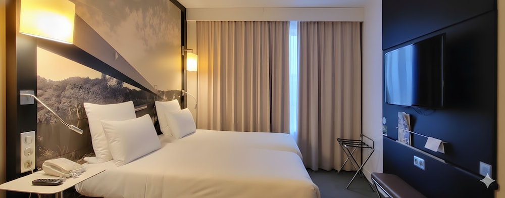 MERCURE CERGY PONTOISE CENTRE 25/70