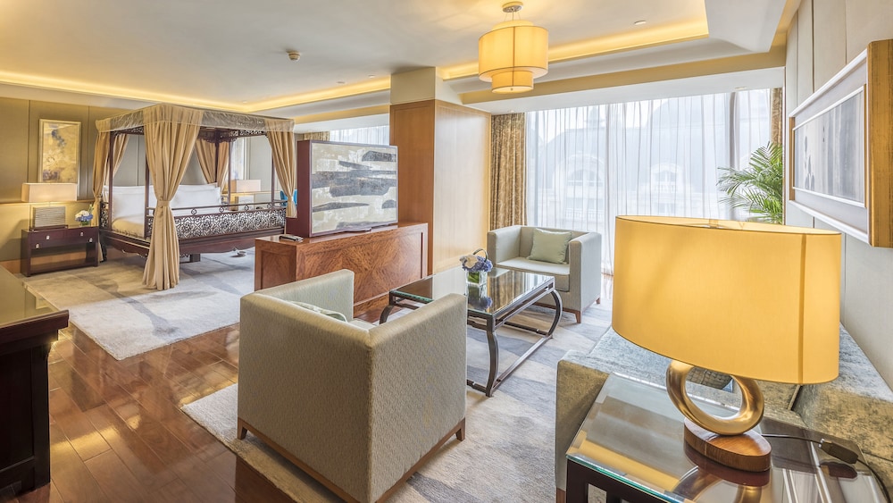 Regent Beijing 41/82