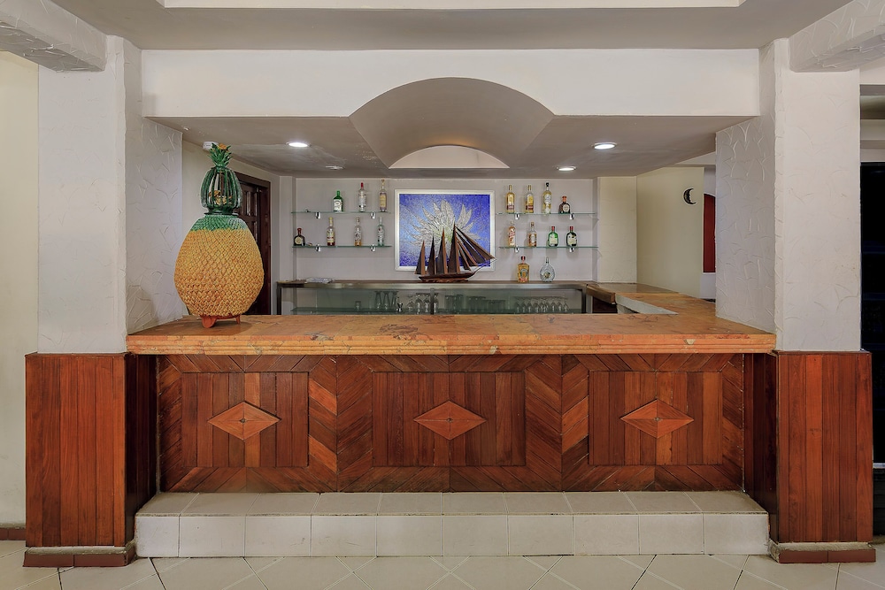 Palette Hotel Batab 11/51