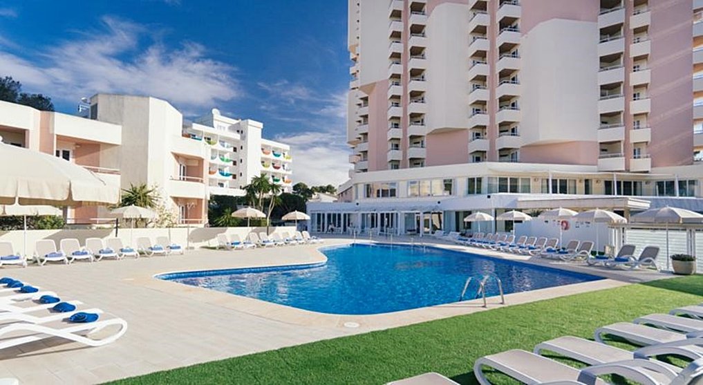 THB Maria Isabel - Adults Only 60/61