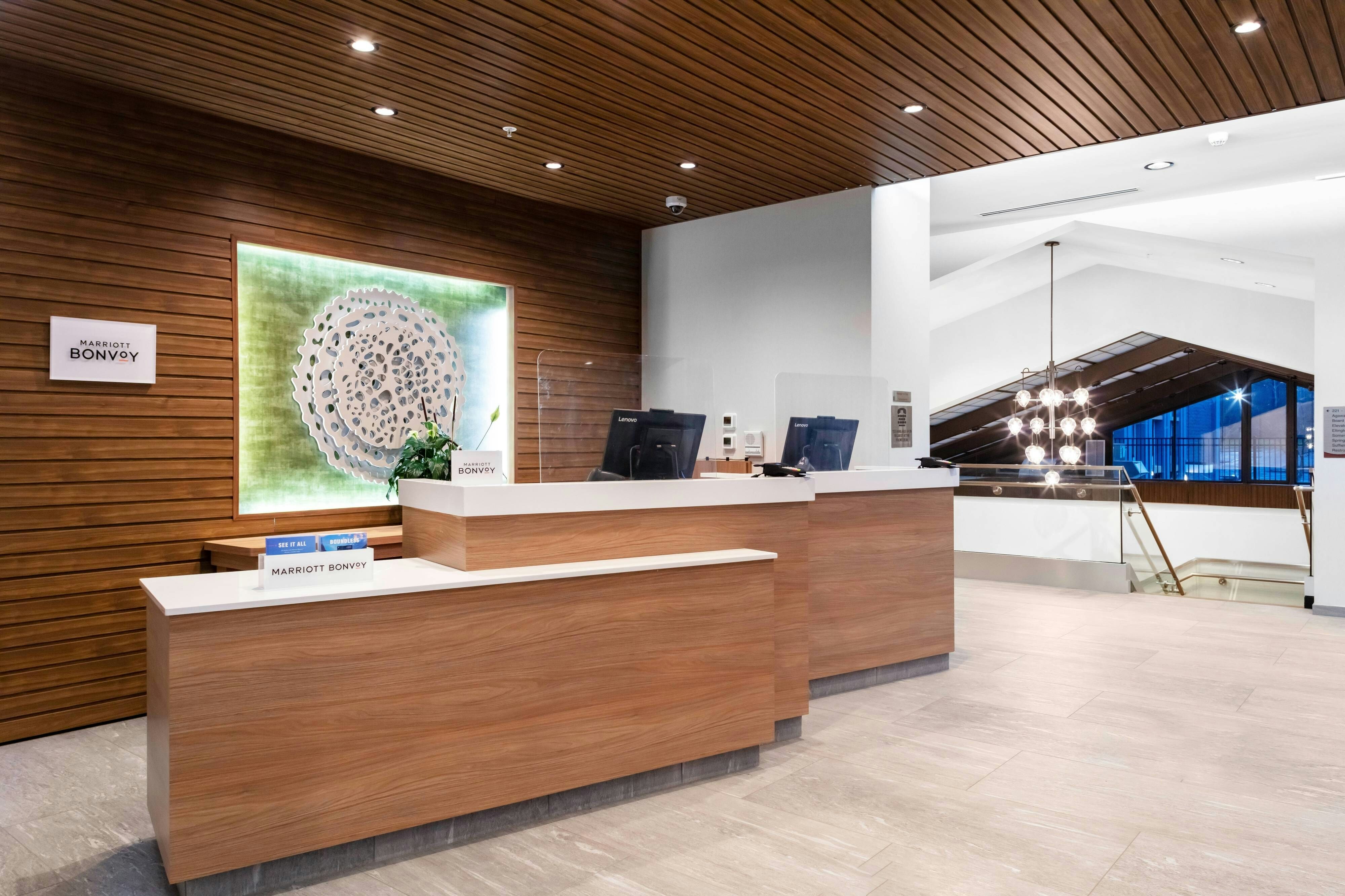 Fairfield Inn & Suites by Marriott Springfield Enfield 5/23