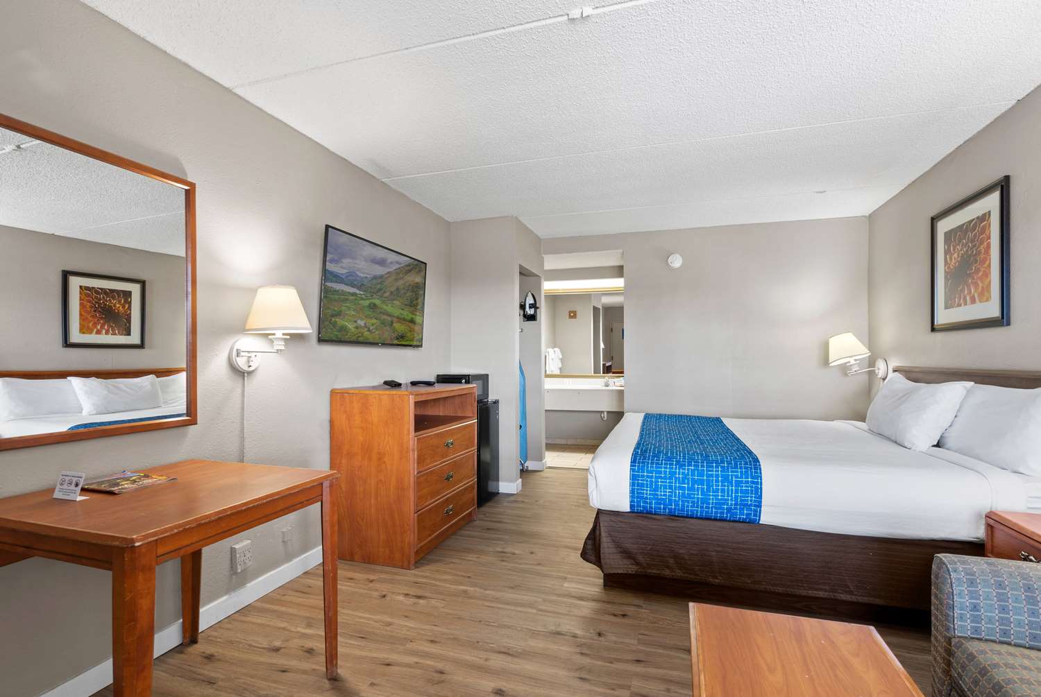 Travelodge by Wyndham Pueblo 5/25