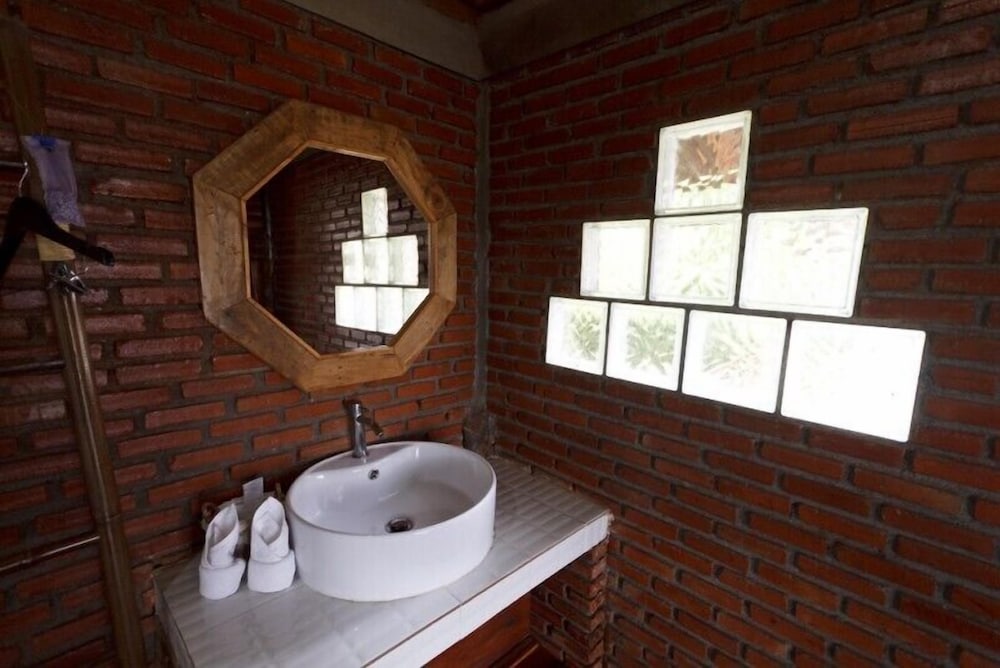 Gin's Maekhong View Resort & Spa 37/37
