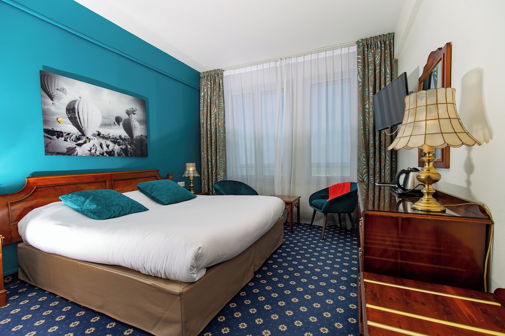 Hotel Aguado 28/72