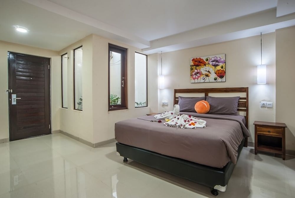 Kelan Tel Bali 15/43