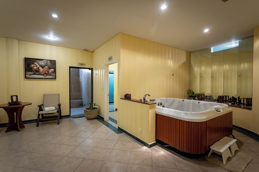 Excelaris Grand Resort Conventions & Spa 41/71