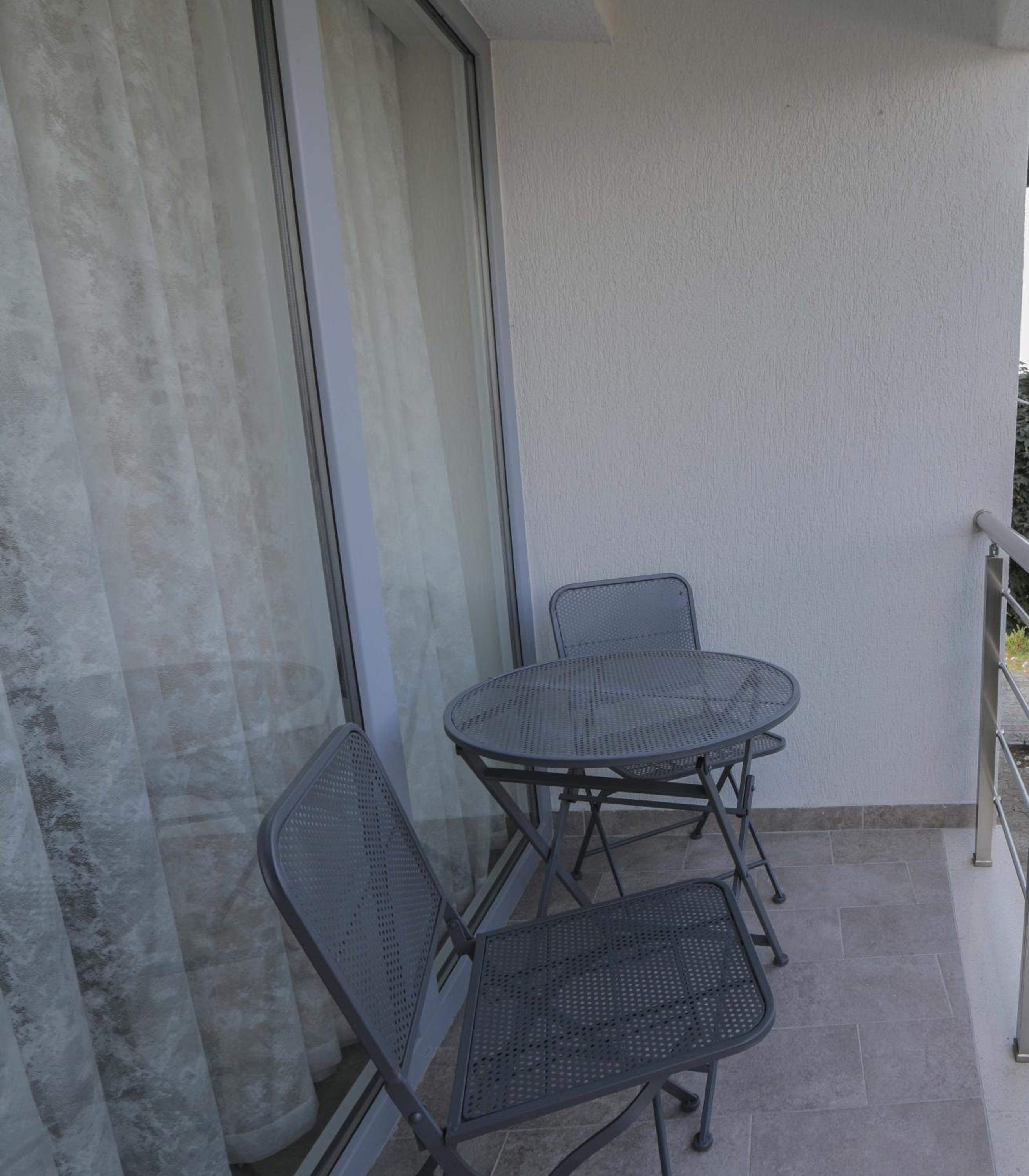 Olia Residence 28/29