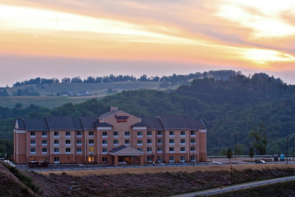 Fairfield Inn Suites By Marriott Morgantown 1/32