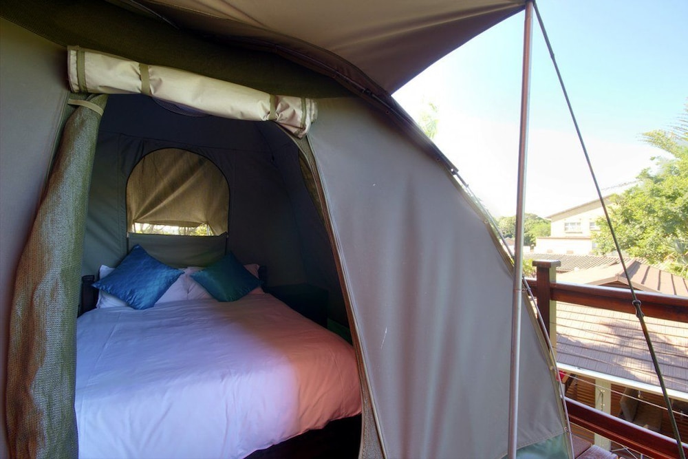 Budget Tents @ Urban Glamping 6/42