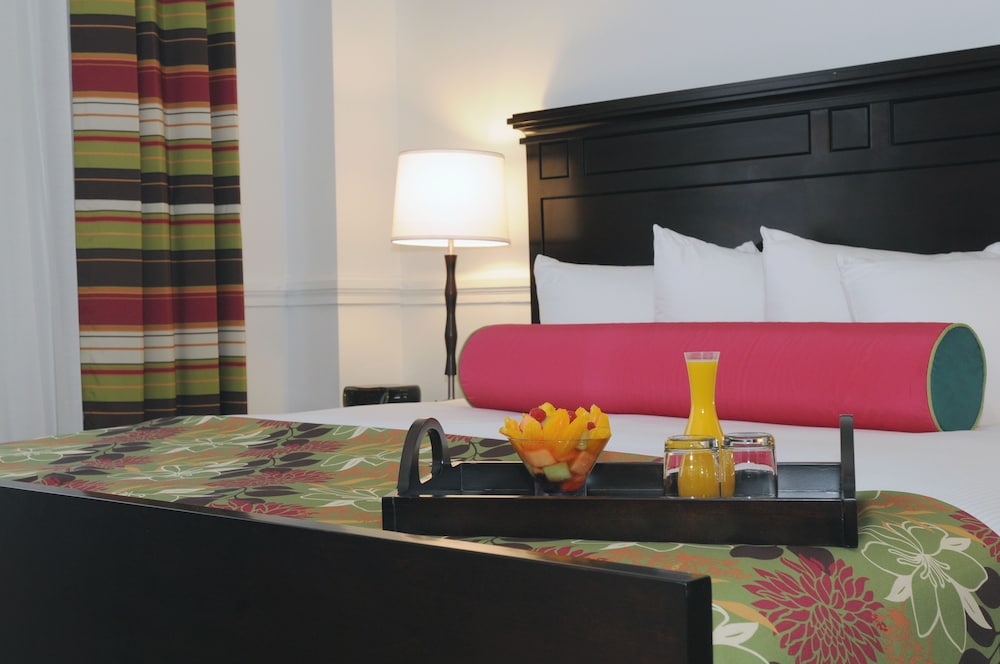 Hotel Gibbs Downtown San Antonio Riverwalk 59/66