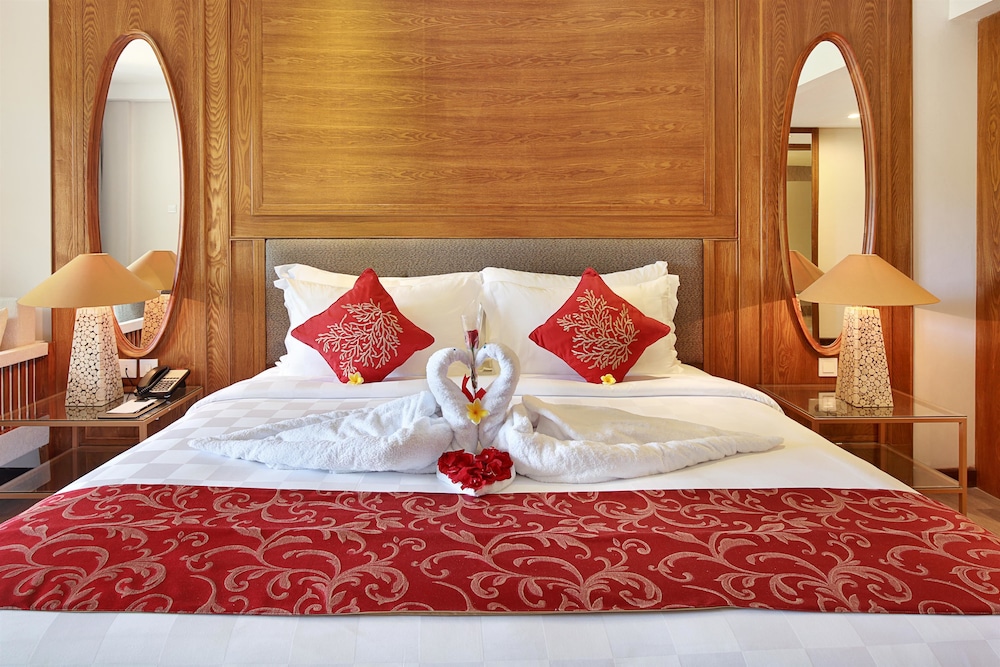 Royal Tulip Springhill Resort Jimbaran 24/70