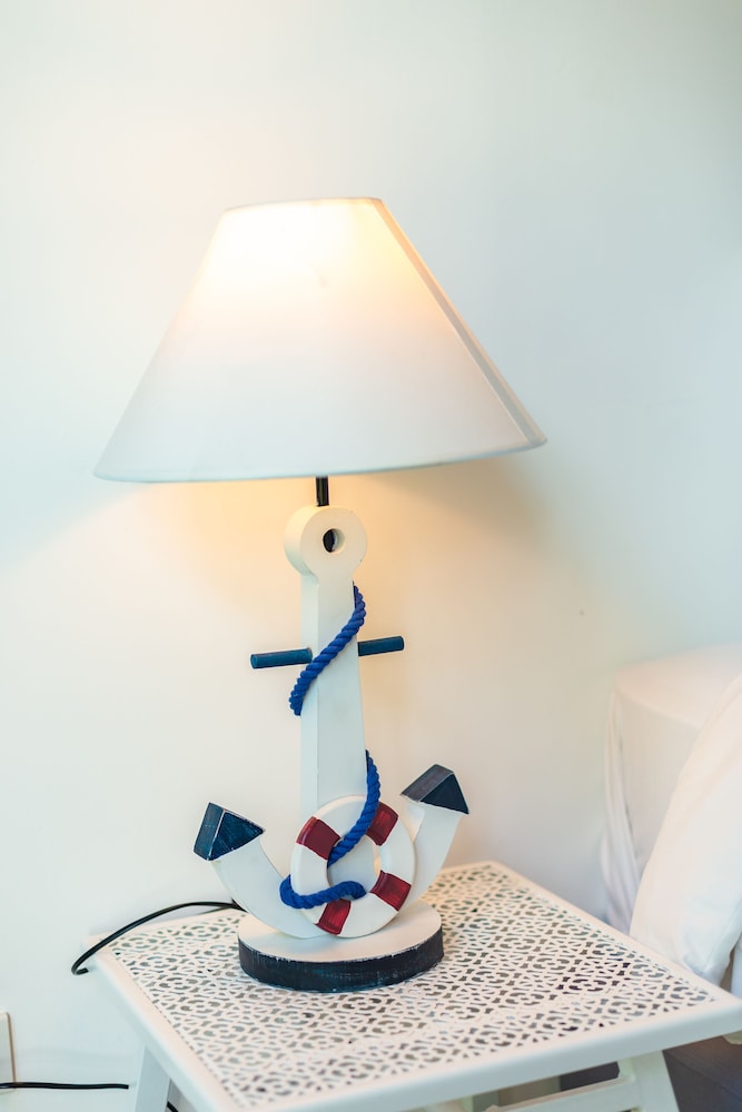The Seaton House Phuket 24/50