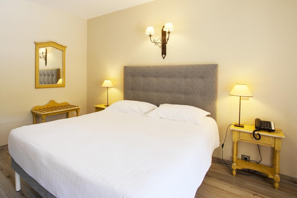 Hotel La Bastide De Valbonne 11/32