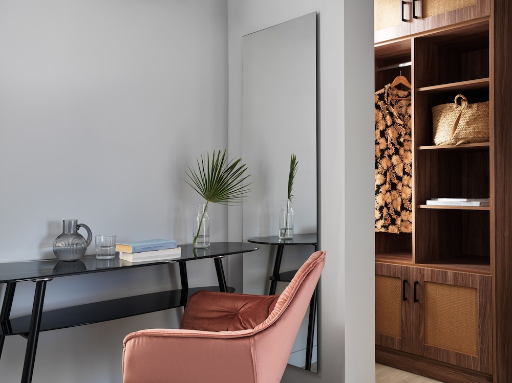 Athens City View Urban Suites 32/47