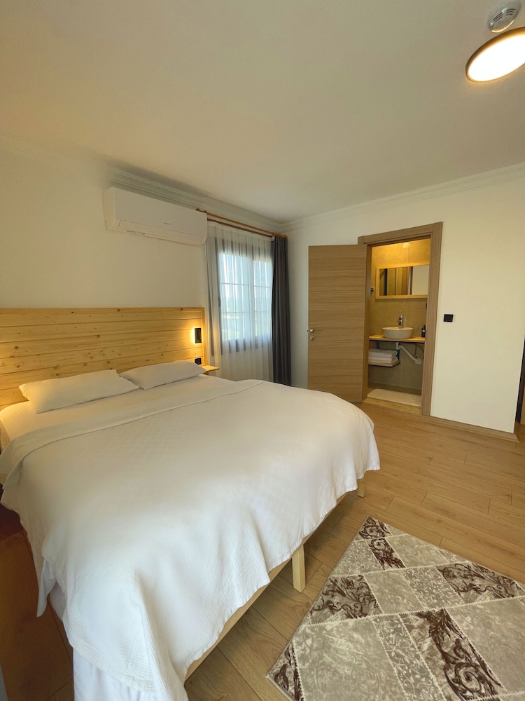 Alibaba Airport Hotel 7/50