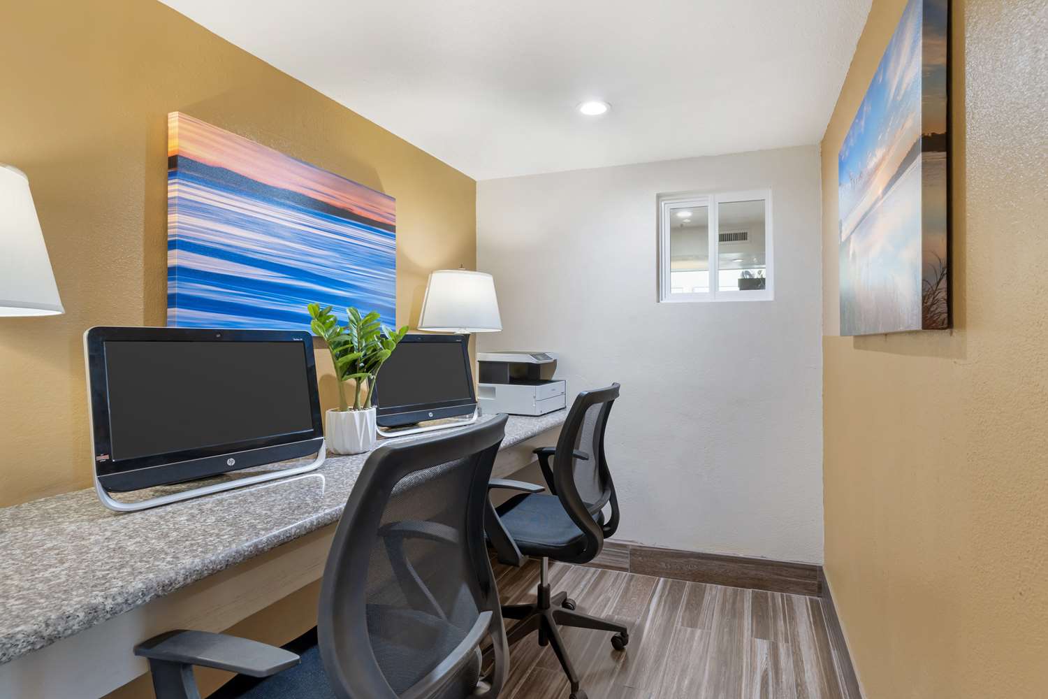 Best Western Plus Heritage Inn 31/40