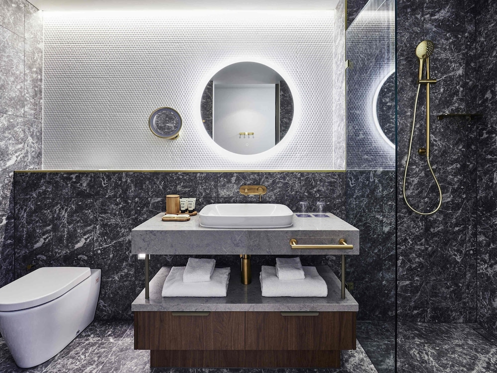 Rydges Ringwood 57/59