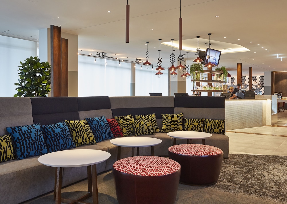HOLIDAY INN EXPRESS NEWCASTLE 11/63