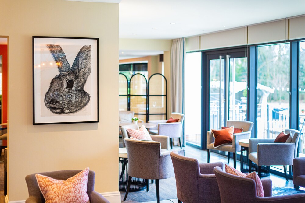 Hogarths Hotel 36/62