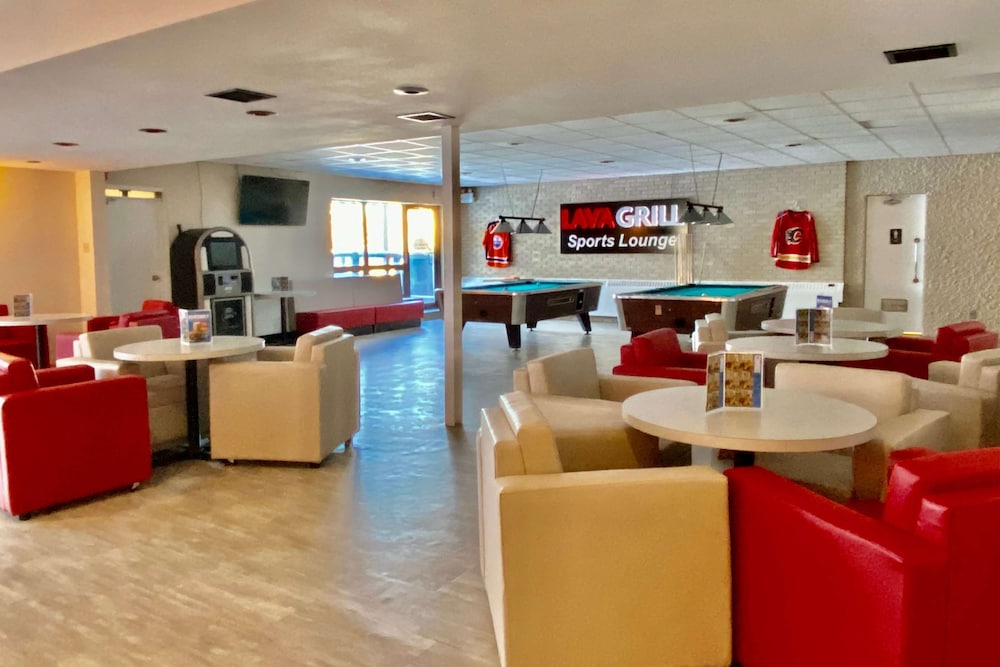 Ramada by Wyndham Whitecourt 36/48