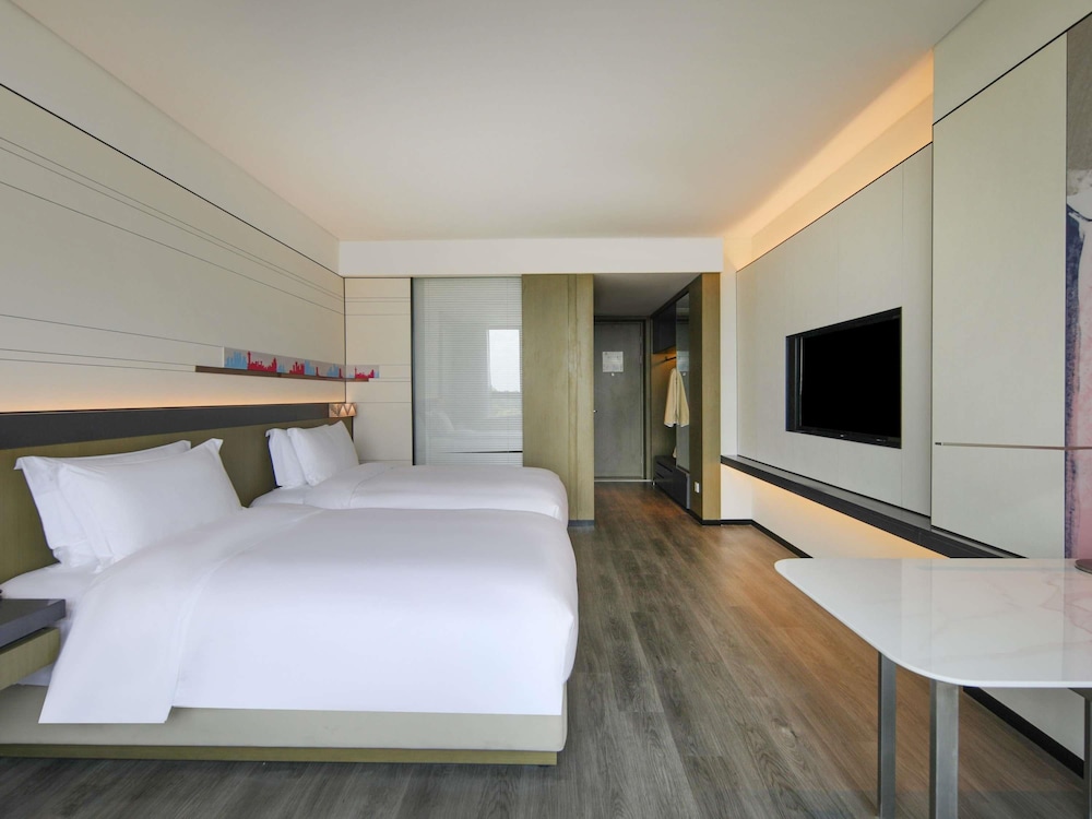 Novotel Shanghai Chuansha 22/66