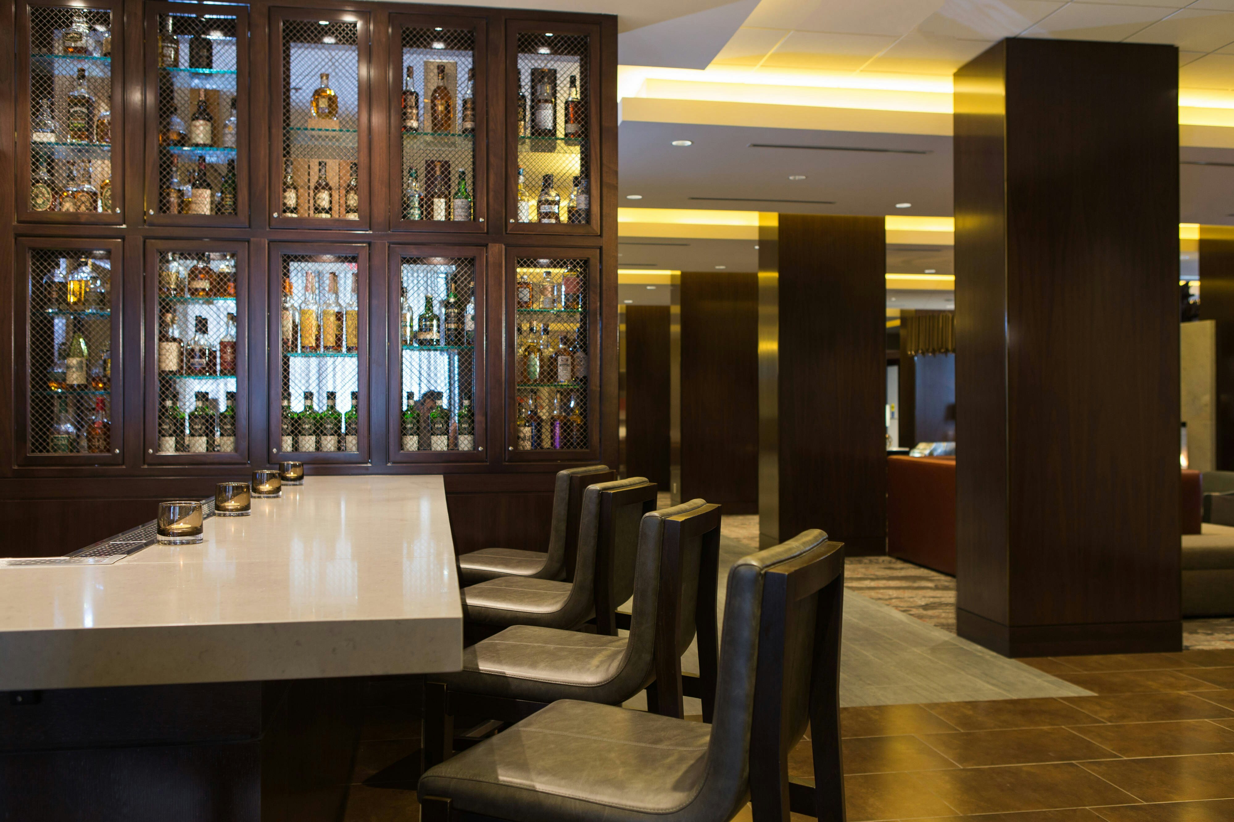 CALGARY MARRIOTT DOWNTOWN HOTEL 49/72