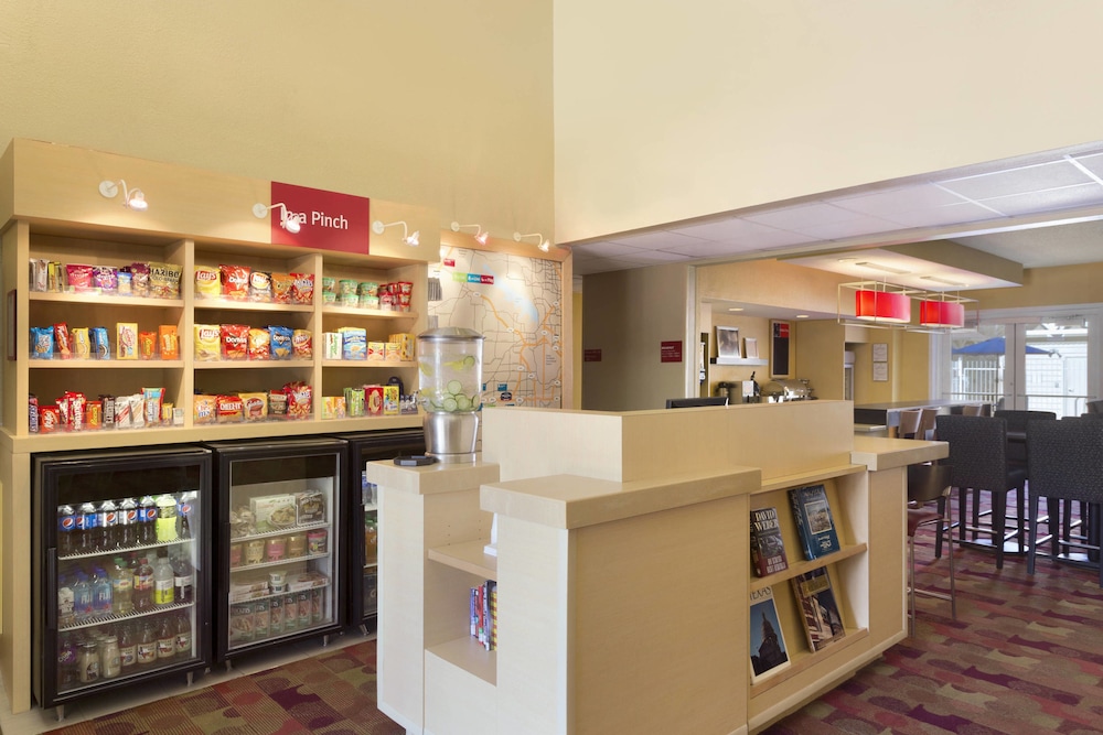 TownePlace Suites Dallas Bedford 29/34