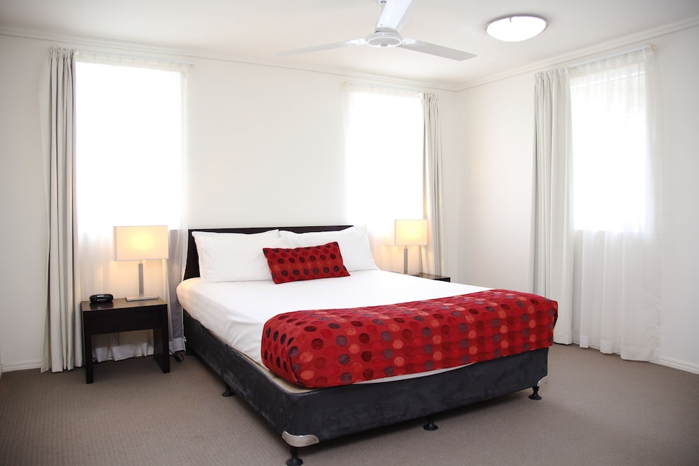 Cairns Central Plaza Apartment Hotel 13/43