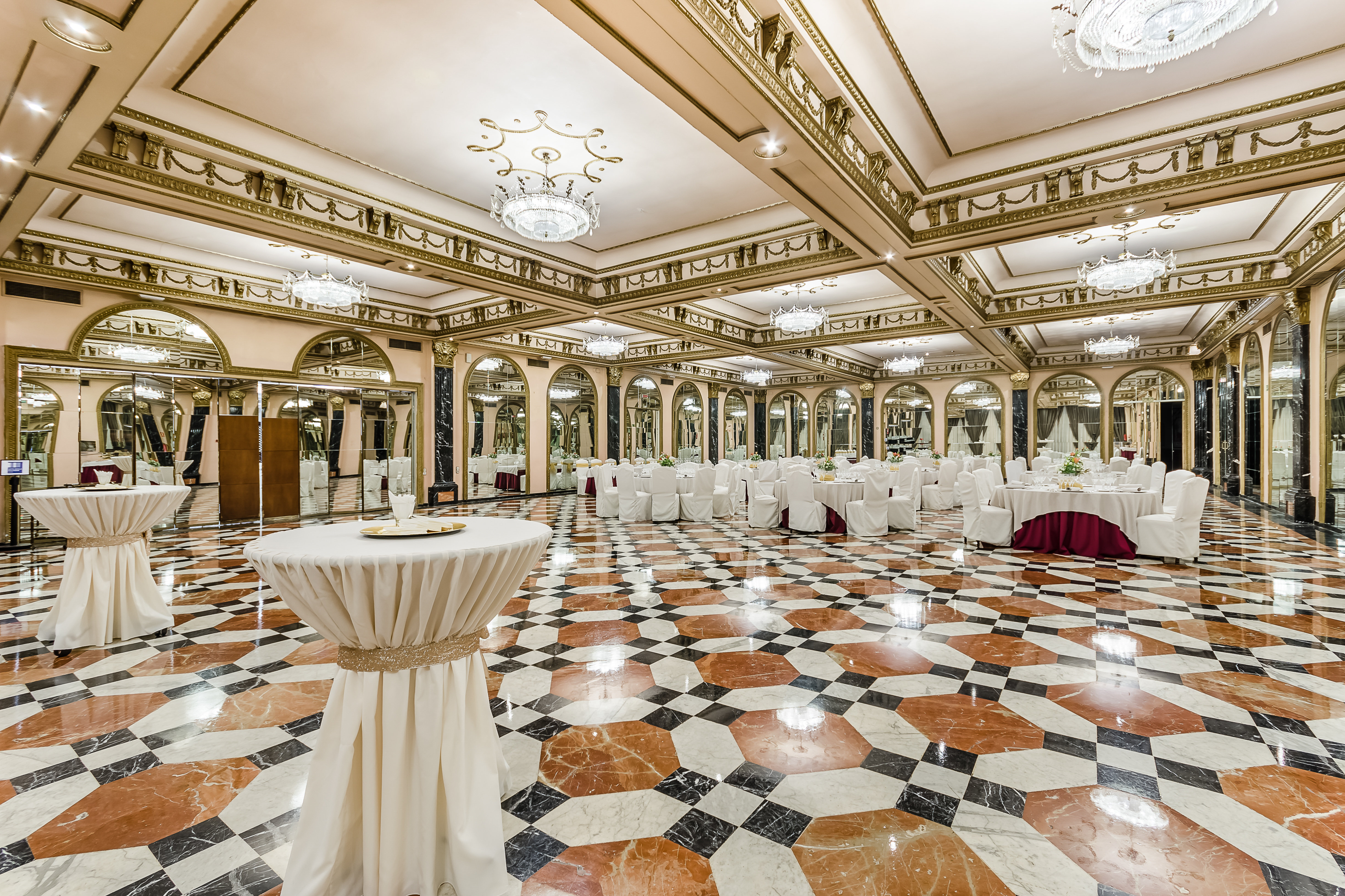 Lobby at Exe Sevilla Macarena, SEVILLE