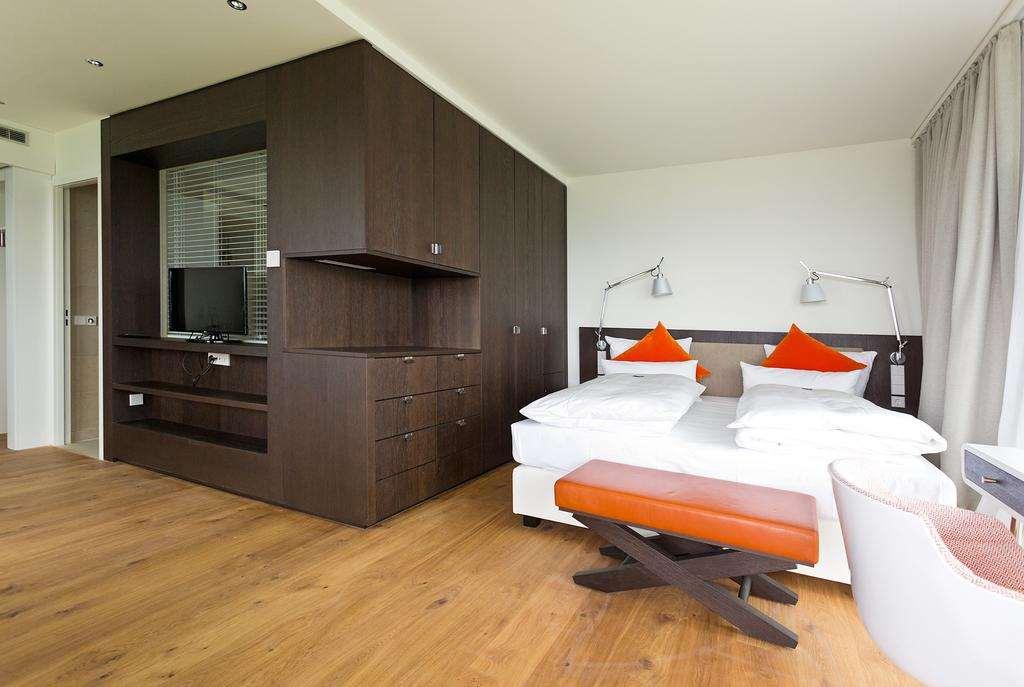 Achalm Hotel 7/36
