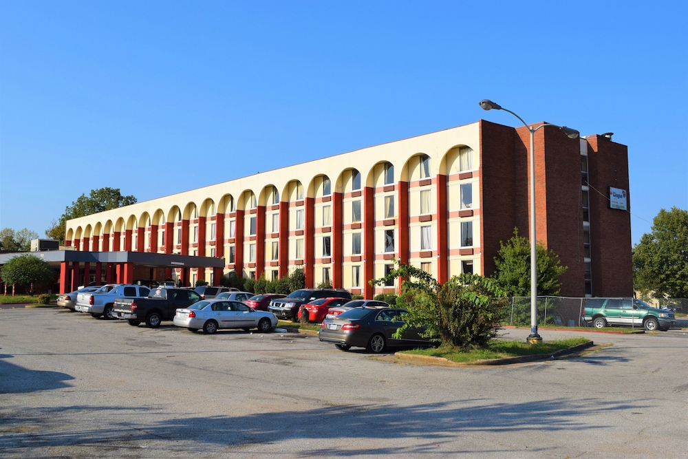 Real Value Inn 7/8