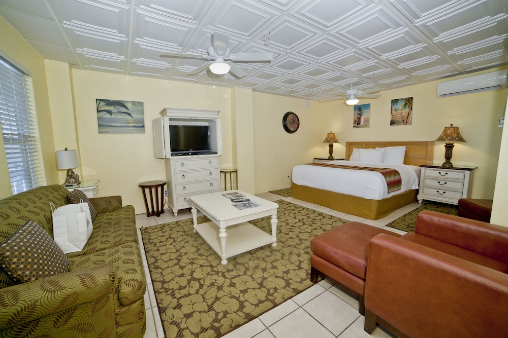 Desoto Beach Terraces 27/45