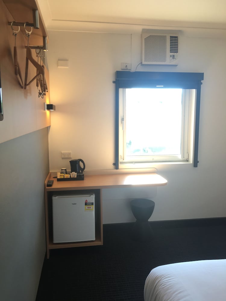 ibis budget Casula Liverpool 10/66